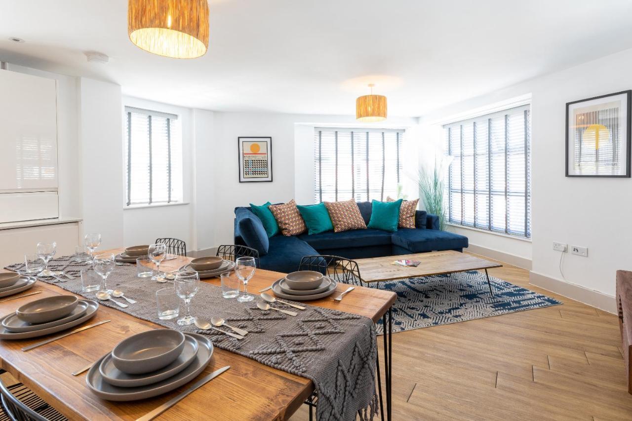 X-Large Two Bedroom & Two Bathroom Apartment With Free Evening Parking Southampton Exterior photo