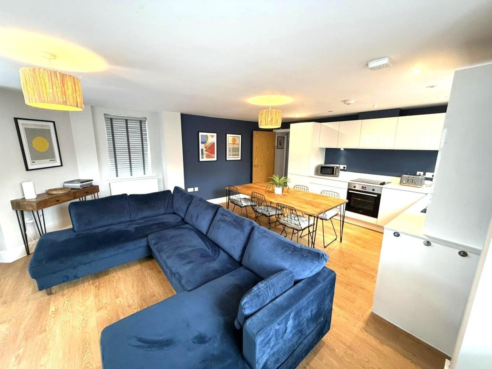 X-Large Two Bedroom & Two Bathroom Apartment With Free Evening Parking Southampton Exterior photo